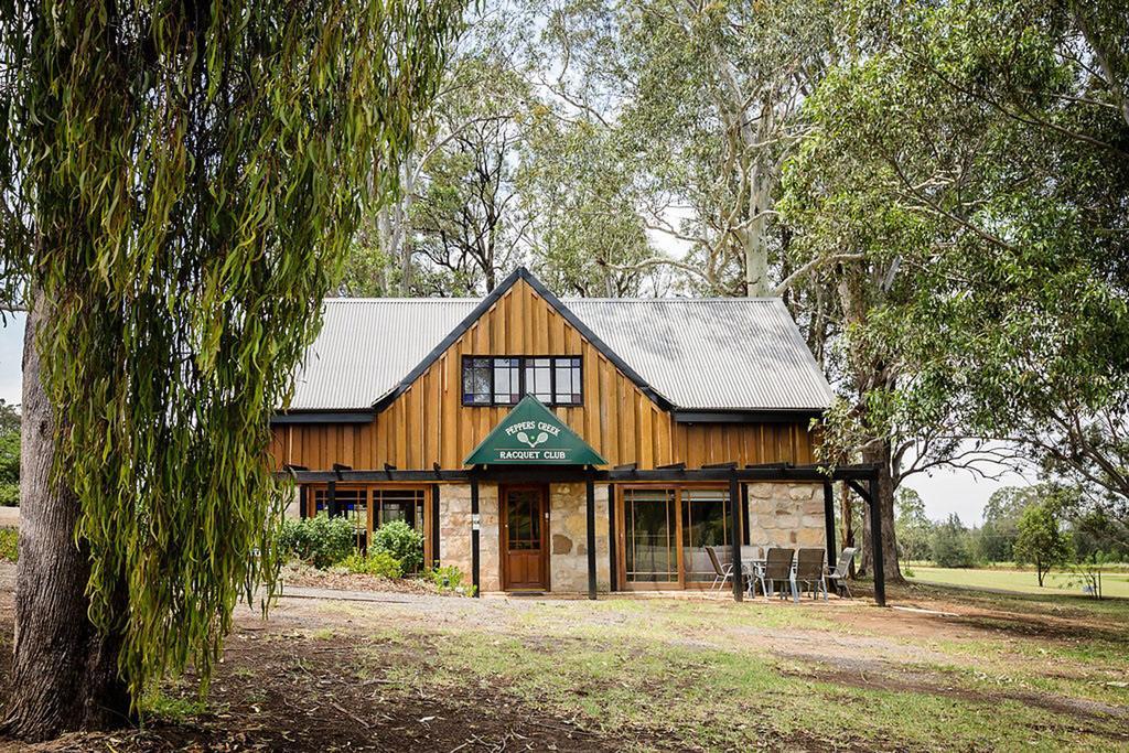 Peppers Creek Accommodation Pokolbin Bagian luar foto