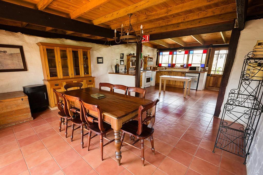 Peppers Creek Accommodation Pokolbin Bagian luar foto