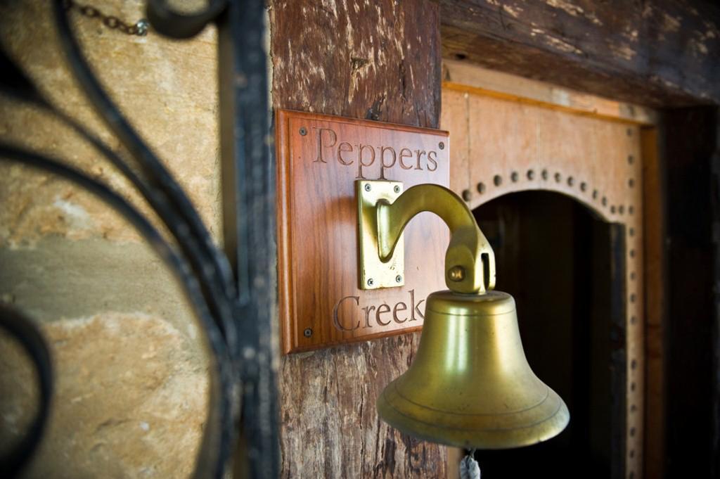 Peppers Creek Accommodation Pokolbin Bagian luar foto
